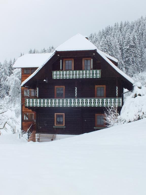 Steurer Hof Apartman Liebenfels Kültér fotó